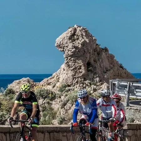 酒店 Internazionale 菲纳莱利古雷